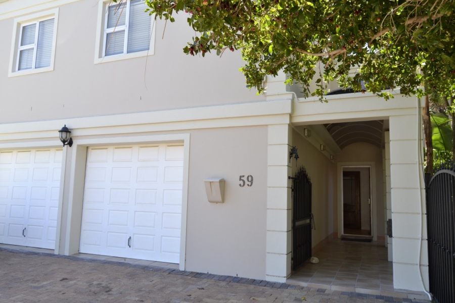 To Let 5 Bedroom Property for Rent in Heritage Park Western Cape